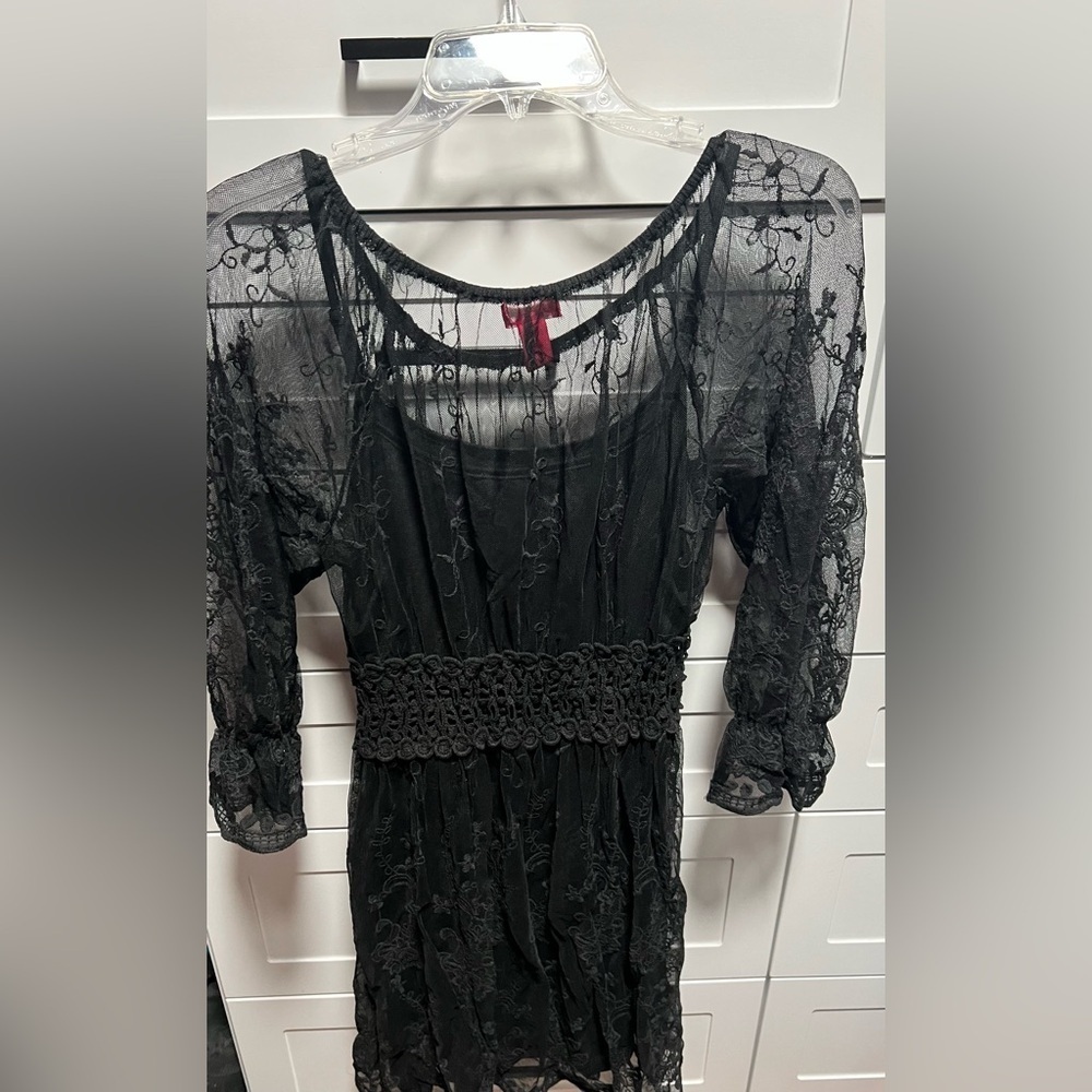 Ultra Pink Women's Black Floral Lace Long Sleeve Knee Length Dress (D3)